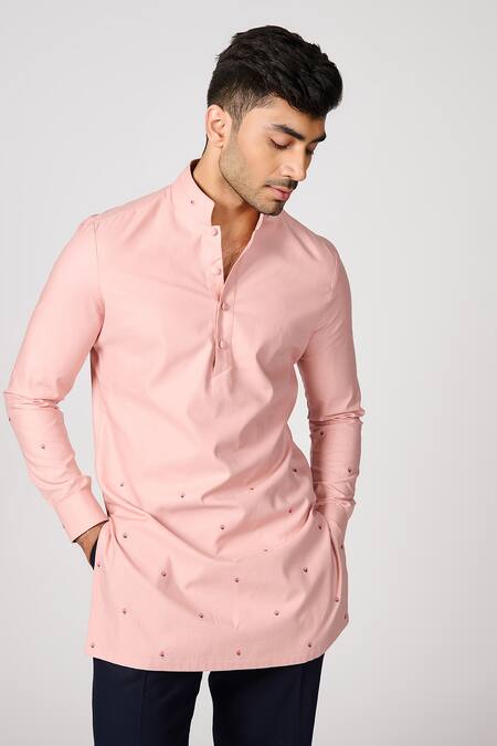 Shop S&N By Shantnu Nikhil Pink Gingham Embroidery Floral Thread Kurta Online at Aza Fashions Shop_S&N By Shantnu Nikhil_Pink Gingham Embroidery Floral Thread Kurta_Online_at_Aza_Fashions