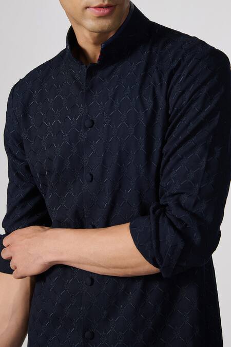 Buy S&N By Shantnu Nikhil Blue Lycra, Viscose, Polyester Embroidery Thread Short Kurta Online at Aza Fashions Buy_S&N By Shantnu Nikhil_Blue Lycra, Viscose, Polyester Embroidery Thread Short Kurta_Online_at_Aza_Fashions