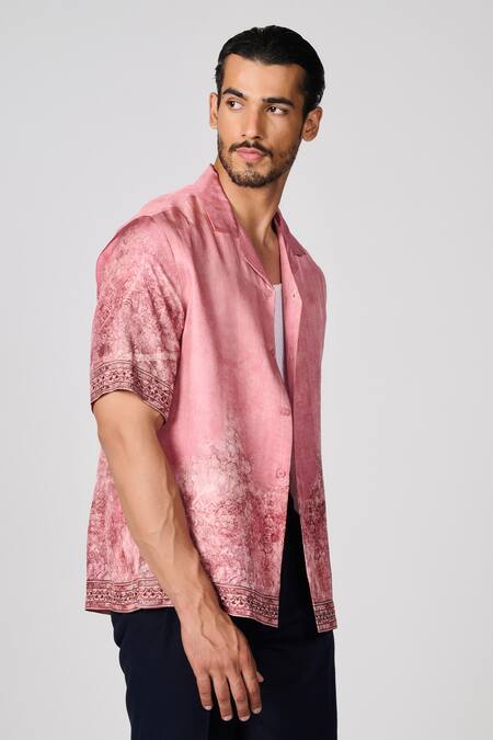 Buy_S&N By Shantnu Nikhil_Pink Silk Twill Abstract Print Half Sleeve Shirt_Online_at_Aza_Fashions