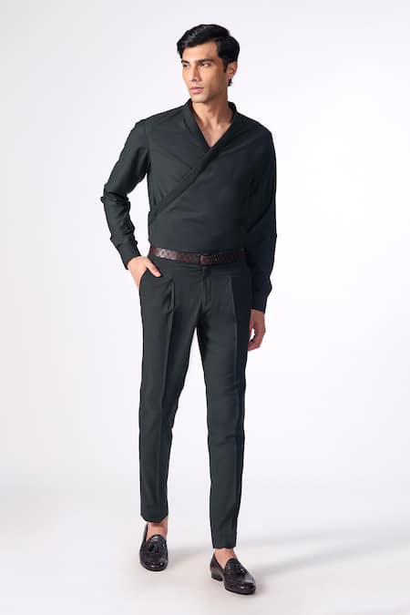 S&N by Shantnu Nikhil Black Terylene Plain Straight Fit Trouser 