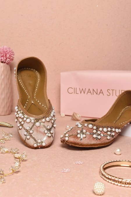 Cilwana Studio Pearl & Sequin Embroidered Juttis 