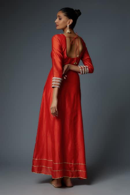 Shop Bha Sha Orange Chanderi, Net, Satin Daisy Greek Leaf Pattern Anarkali With Dupatta at Aza Fashions Shop_Bha Sha_Orange Chanderi, Net, Satin Daisy Greek Leaf Pattern Anarkali With Dupatta _at_Aza_Fashions