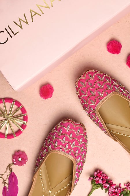 Shop Cilwana Studio Pink Jaal Embroidered Juttis at Aza Fashions Shop_Cilwana Studio_Pink Jaal Embroidered Juttis _at_Aza_Fashions