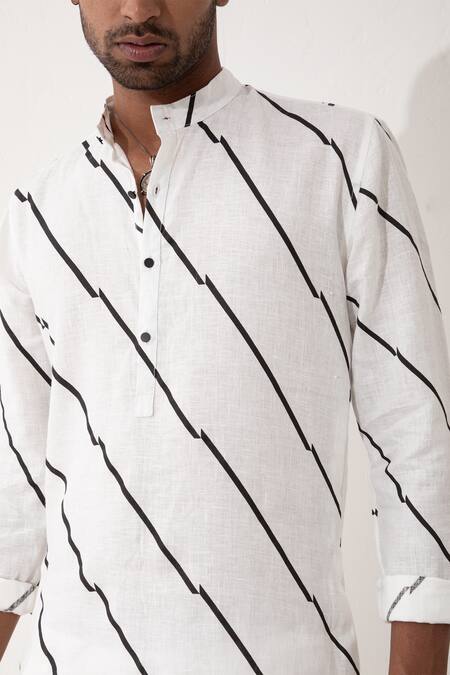 Shop Son Of A Noble Snob White Linen Zander Bias Printed Kurta And Pant Set Shop_Son Of A Noble Snob_White Linen Zander Bias Printed Kurta And Pant Set