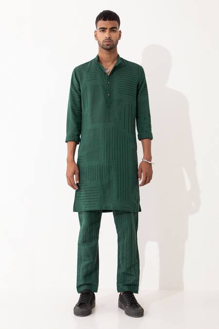 Buy Son Of A Noble Snob Green Linen Tory Reflection Striped Print Kurta And Pant Set Online at Aza Fashions Buy_Son Of A Noble Snob_Green Linen Tory Reflection Striped Print Kurta And Pant Set _Online_at_Aza_Fashions