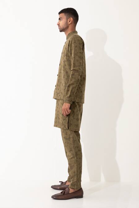 Son Of A Noble Snob Brown Linen Polka Dots Print Bundi And Kurta Set at Aza Fashions Son Of A Noble Snob_Brown Linen Polka Dots Print Bundi And Kurta Set _at_Aza_Fashions