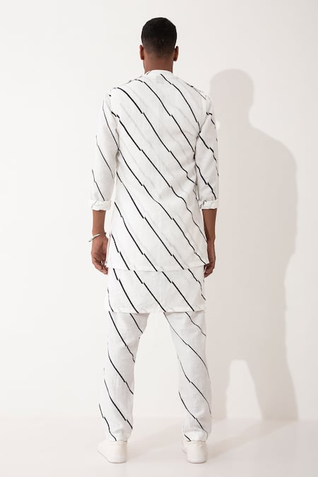 Son Of A Noble Snob White Striped Bundi & Kurta Set 