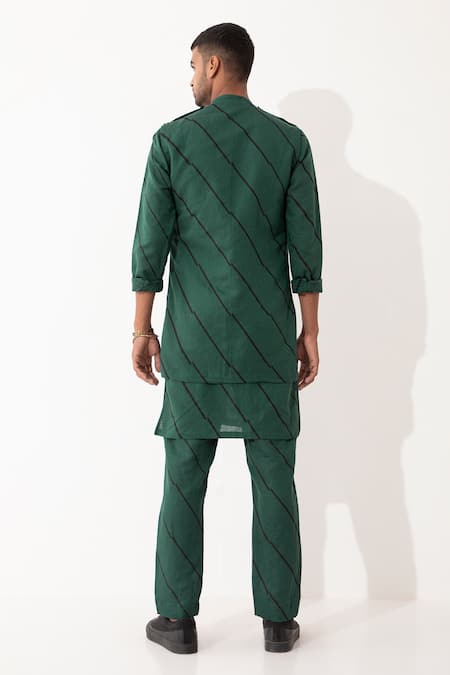 Shop Son Of A Noble Snob Green Linen Bias Printed Bundi And Kurta Set at Aza Fashions Shop_Son Of A Noble Snob_Green Linen Bias Printed Bundi And Kurta Set _at_Aza_Fashions