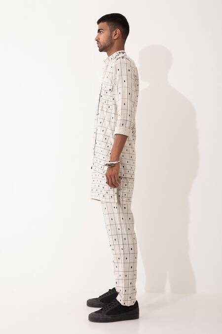 Son Of A Noble Snob Ivory Linen Blot Print Bundi And Kurta Set at Aza Fashions Son Of A Noble Snob_Ivory Linen Blot Print Bundi And Kurta Set _at_Aza_Fashions