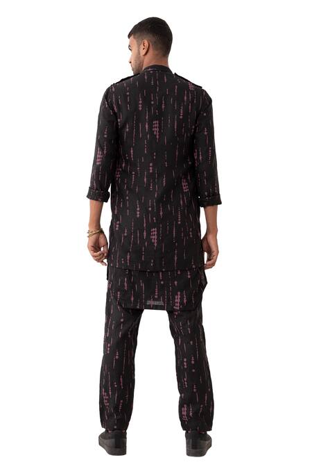 Buy Son Of A Noble Snob Black Linen Printed Bundi With Kurta Set Online at Aza Fashions Buy_Son Of A Noble Snob_Black Linen Printed Bundi With Kurta Set _Online_at_Aza_Fashions