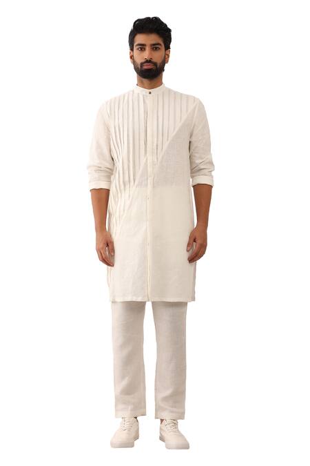 Son Of A Noble Snob White Linen Aarav Solid Kurta And Pant Set at Aza Fashions Son Of A Noble Snob_White Linen Aarav Solid Kurta And Pant Set _at_Aza_Fashions