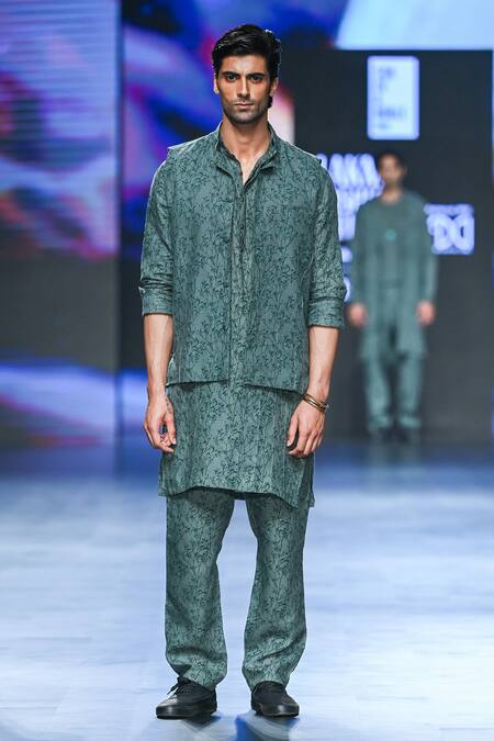 Shop Son Of A Noble Snob Green Linen Forest Print Bundi And Kurta Set Online at Aza Fashions Shop_Son Of A Noble Snob_Green Linen Forest Print Bundi And Kurta Set _Online_at_Aza_Fashions