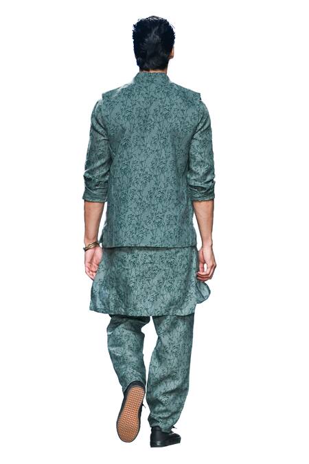 Son Of A Noble Snob Green Linen Forest Print Bundi And Kurta Set at Aza Fashions Son Of A Noble Snob_Green Linen Forest Print Bundi And Kurta Set _at_Aza_Fashions