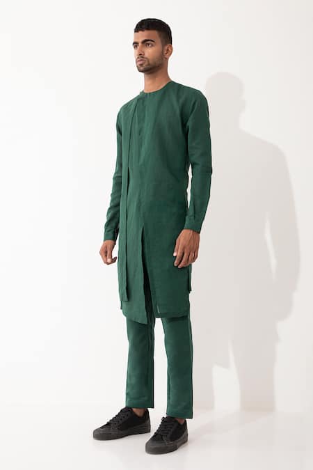 Shop Son Of A Noble Snob Green Linen Kyo Multi-layered Solid Kurta With Pant Shop_Son Of A Noble Snob_Green Linen Kyo Multi-layered Solid Kurta With Pant