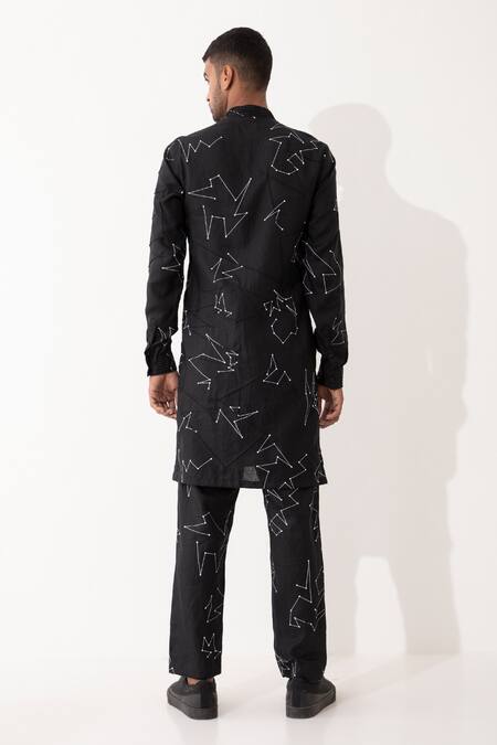 Shop Son Of A Noble Snob Black Linen Evans To Kurta Pant Set at Aza Fashions Shop_Son Of A Noble Snob_Black Linen Evans To Kurta Pant Set _at_Aza_Fashions