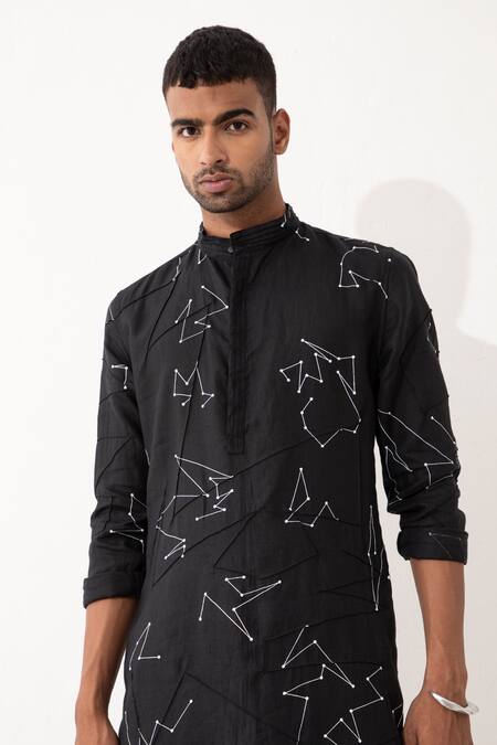 Son Of A Noble Snob Black Linen Evans To Kurta Pant Set at Aza Fashions Son Of A Noble Snob_Black Linen Evans To Kurta Pant Set _at_Aza_Fashions