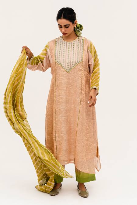 Naina Jain_Peach Silk, Linen Embroidery, Mirrors Round Mej Yoke Textured Kurta Pant Set_Online_at_Aza_Fashions