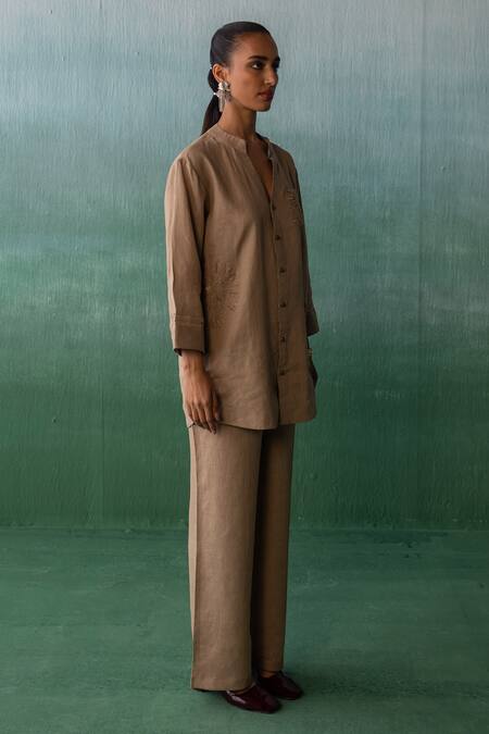 Buy Archana Jaju Brown Linen Embroidery, Sequins, Beads Floral Threadwork Shirt With Pant Online at Aza Fashions Buy_Archana Jaju_Brown Linen Embroidery, Sequins, Beads Floral Threadwork Shirt With Pant_Online_at_Aza_Fashions