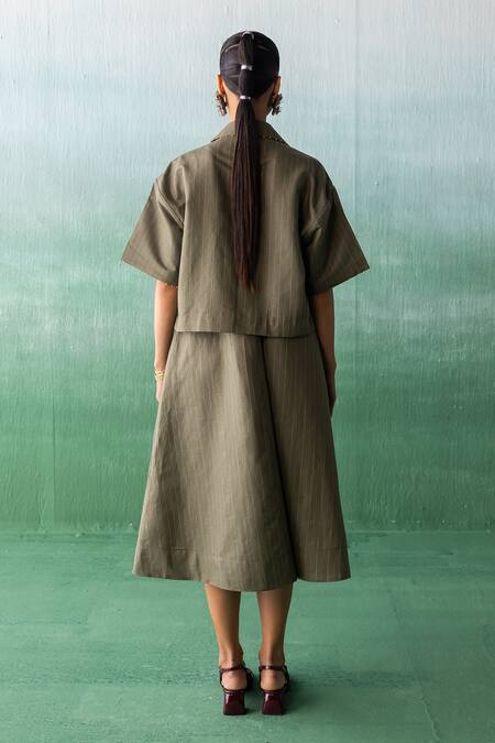 Shop Archana Jaju Green Cotton, Linen Applique, Beads Kalamkari Threadwork Slip Dress With Jacket at Aza Fashions Shop_Archana Jaju_Green Cotton, Linen Applique, Beads Kalamkari Threadwork Slip Dress With Jacket_at_Aza_Fashions