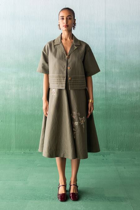 Archana Jaju Green Cotton, Linen Applique, Beads Kalamkari Threadwork Slip Dress With Jacket Online at Aza Fashions Archana Jaju_Green Cotton, Linen Applique, Beads Kalamkari Threadwork Slip Dress With Jacket_Online_at_Aza_Fashions