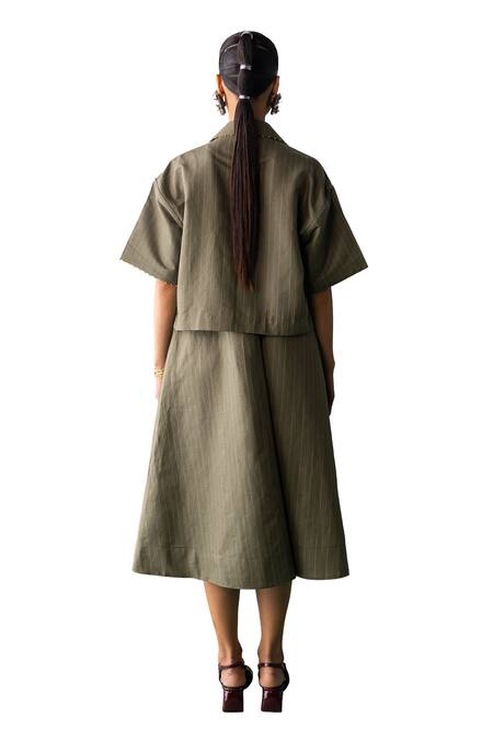 Archana Jaju Green Cotton, Linen Applique, Beads Kalamkari Threadwork Slip Dress With Jacket at Aza Fashions Archana Jaju_Green Cotton, Linen Applique, Beads Kalamkari Threadwork Slip Dress With Jacket_at_Aza_Fashions