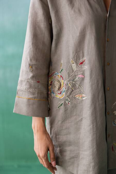 Archana Jaju Brown Linen Sequins, Applique, Embroidery Shawl Neck Floral Shirt With Pant at Aza Fashions Archana Jaju_Brown Linen Sequins, Applique, Embroidery Shawl Neck Floral Shirt With Pant_at_Aza_Fashions