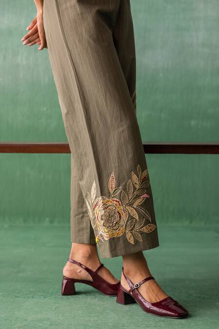 Buy Archana Jaju Green Cotton, Linen Embroidery, Applique Striped Cropped Shirt With Pant Buy_Archana Jaju_Green Cotton, Linen Embroidery, Applique Striped Cropped Shirt With Pant