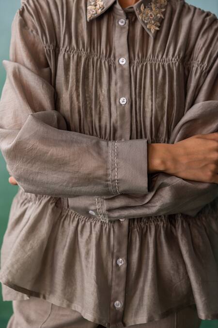 Buy_Archana Jaju_Brown Chanderi, Linen Embroidery Collared Ruched Tiered Shirt With Pant