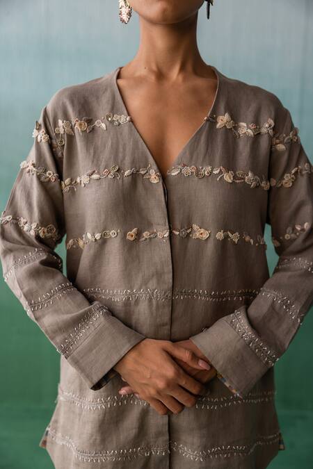 Archana Jaju Brown Linen Embroidery, Applique, Beads V-neck Threadwork Shirt With Pant at Aza Fashions Archana Jaju_Brown Linen Embroidery, Applique, Beads V-neck Threadwork Shirt With Pant_at_Aza_Fashions