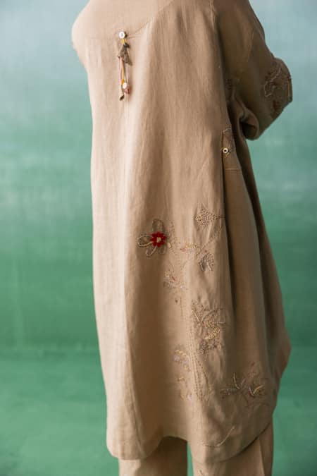 Buy Archana Jaju Beige Cotton, Linen Embroidery, Beads Floral Jaal Threadwork Tunic With Pant Buy_Archana Jaju_Beige Cotton, Linen Embroidery, Beads Floral Jaal Threadwork Tunic With Pant