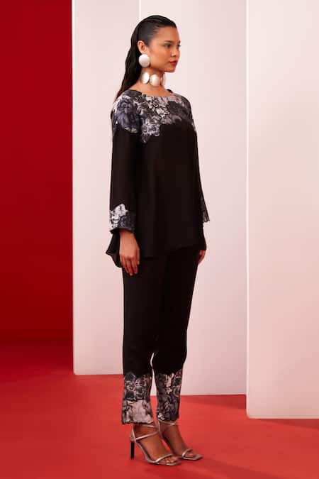Buy_Garima Bindal_Black Pure Crepe Applique Floral Round Neck Flower Yoke Tunic With Pant 