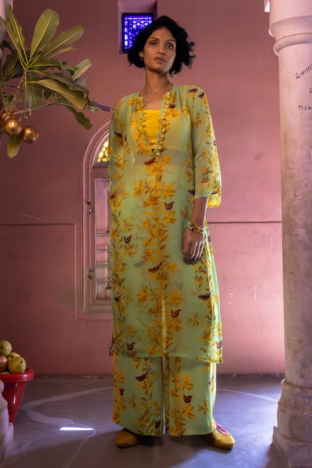 Buy Amrood Green Satin Embroidery High , Round Floral Pattern Sheer Kurta Pant Set Buy_Amrood_Green Satin Embroidery High , Round Floral Pattern Sheer Kurta Pant Set