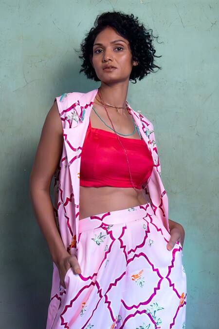 Amrood_Pink Silk, Satin Embroidery Collared Jaal Pattern Kurta Pant Set _at_Aza_Fashions