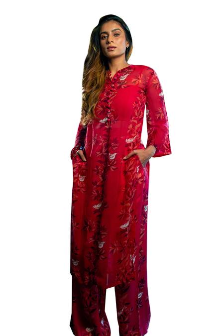 Shop Amrood Pink Satin Embroidery Round Neck Floral Pattern Straight Kurta Online at Aza Fashions Shop_Amrood_Pink Satin Embroidery Round Neck Floral Pattern Straight Kurta _Online_at_Aza_Fashions