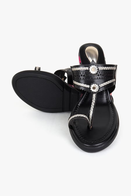 Shop_Kolha_Black Cut Work Kolhapuri Wedges