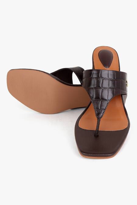 Shop Kolha Brown Croc Leather Textured Heels Shop_Kolha_Brown Croc Leather Textured Heels