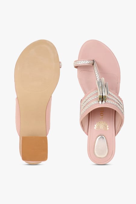Buy Kolha Pink Aadya Braided Kolhapuri Heels Buy_Kolha_Pink Aadya Braided Kolhapuri Heels