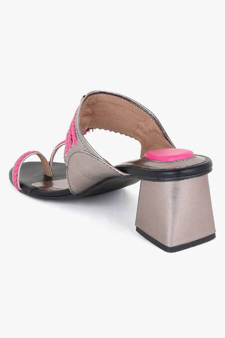 Buy_Kolha_Fuchsia Tassels Aadya Leather Braided Kolhapuri Heels