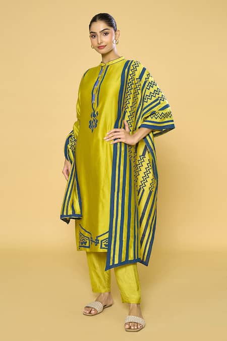 Shop Samyukta Singhania Yellow Chanderi, Cotton, Silk Contrast Geometric Print Straight Kurta Pant Set Online at Aza Fashions Shop_Samyukta Singhania_Yellow Chanderi, Cotton, Silk Contrast Geometric Print Straight Kurta Pant Set _Online_at_Aza_Fashions