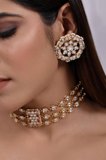 Shlok Jewels_White Stones, Beads Geometric Carved Pendant Choker Set _Online_at_Aza_Fashions