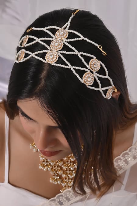 Shop_Shlok Jewels_White Geometric Carved Cutwork Mathapatti _at_Aza_Fashions