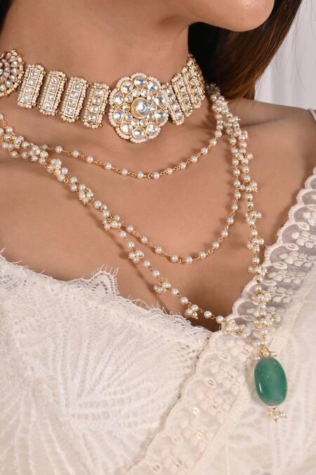 Shop_Shlok Jewels_White Kundan Embellished Choker With Pendant Necklace _at_Aza_Fashions