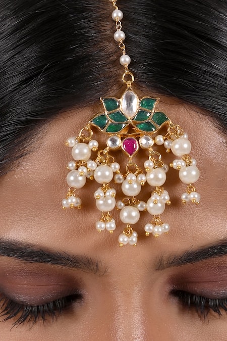 Shop Shlok Jewels Green Beads Embellished Maangtikka at Aza Fashions Shop_Shlok Jewels_Green Beads Embellished Maangtikka _at_Aza_Fashions
