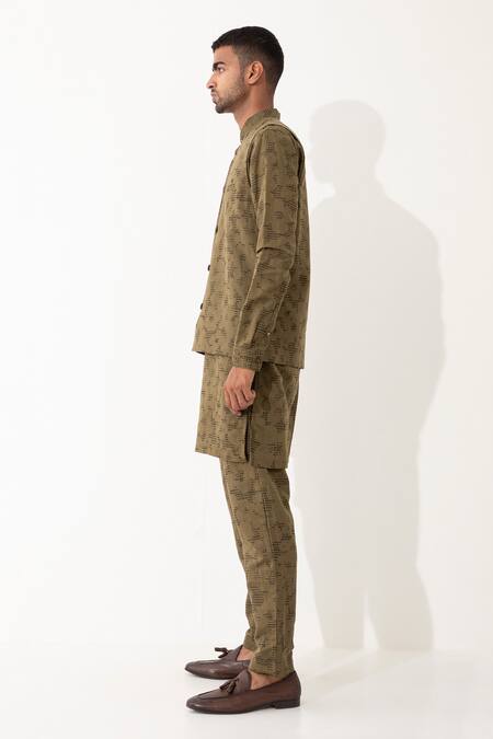 Son Of A Noble Snob Brown Linen Polka Dot Bundi And Kurta Set at Aza Fashions Son Of A Noble Snob_Brown Linen Polka Dot Bundi And Kurta Set _at_Aza_Fashions