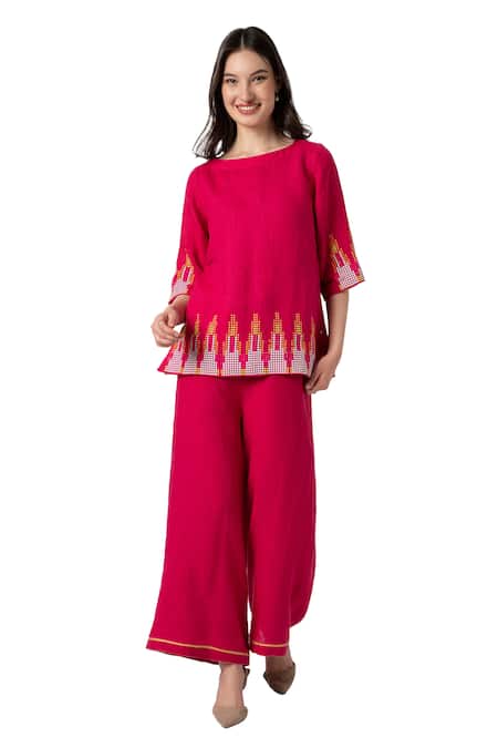 Buy Kaveri Pink 100% Linen Embellished Stud Boat Mona Ny Pattern Top And Pant Set Online at Aza Fashions Buy_Kaveri_Pink 100% Linen Embellished Stud Boat Mona Ny Pattern Top And Pant Set _Online_at_Aza_Fashions