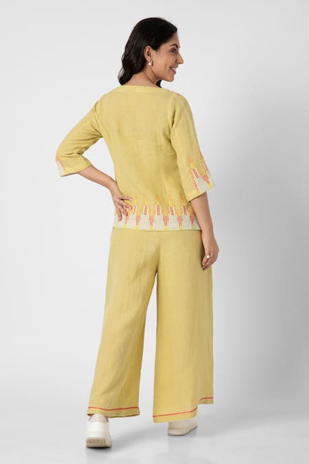 Shop Kaveri Green 100% Linen Embellished Stud Boat Neck Mona Ny Top And Pant Set at Aza Fashions Shop_Kaveri_Green 100% Linen Embellished Stud Boat Neck Mona Ny Top And Pant Set _at_Aza_Fashions