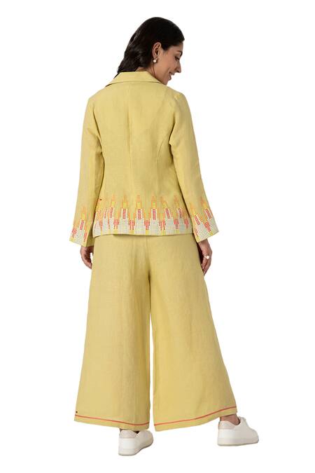 Kaveri Green 100% Linen Embellished Stud Mona Ny Pattern Blazer Pant Set at Aza Fashions Kaveri_Green 100% Linen Embellished Stud Mona Ny Pattern Blazer Pant Set _at_Aza_Fashions