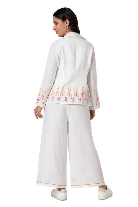 Kaveri White 100% Linen Embellished Stud Mona Border Blazer Pant Set at Aza Fashions Kaveri_White 100% Linen Embellished Stud Mona Border Blazer Pant Set _at_Aza_Fashions