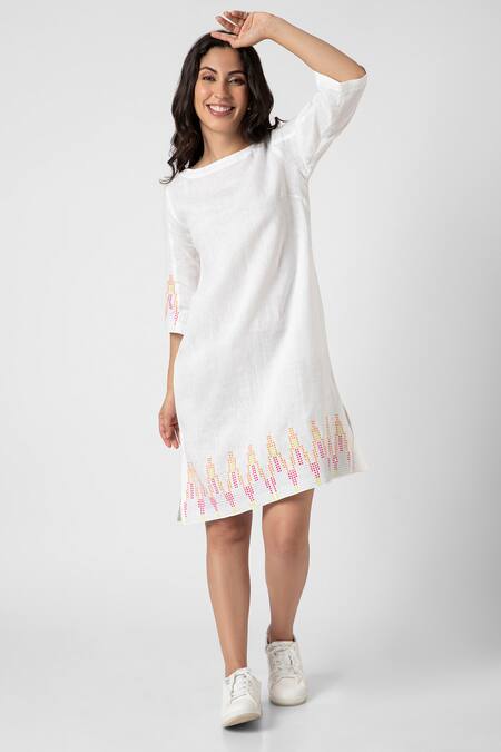 Buy Kaveri White Linen Studs Round Neck Mona Ny Embellished Dress Buy_Kaveri_White Linen Studs Round Neck Mona Ny Embellished Dress