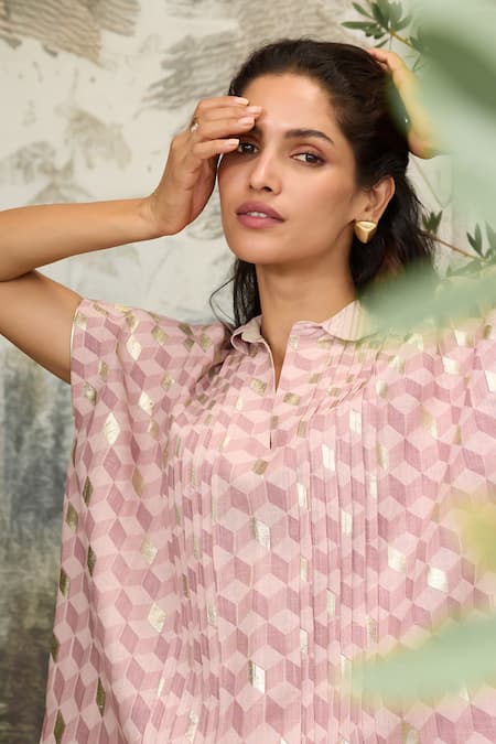 Shop Kaveri Pink 100% Linen Hand Screen Lady Q Square Pattern Top And Pant Set Shop_Kaveri_Pink 100% Linen Hand Screen Lady Q Square Pattern Top And Pant Set